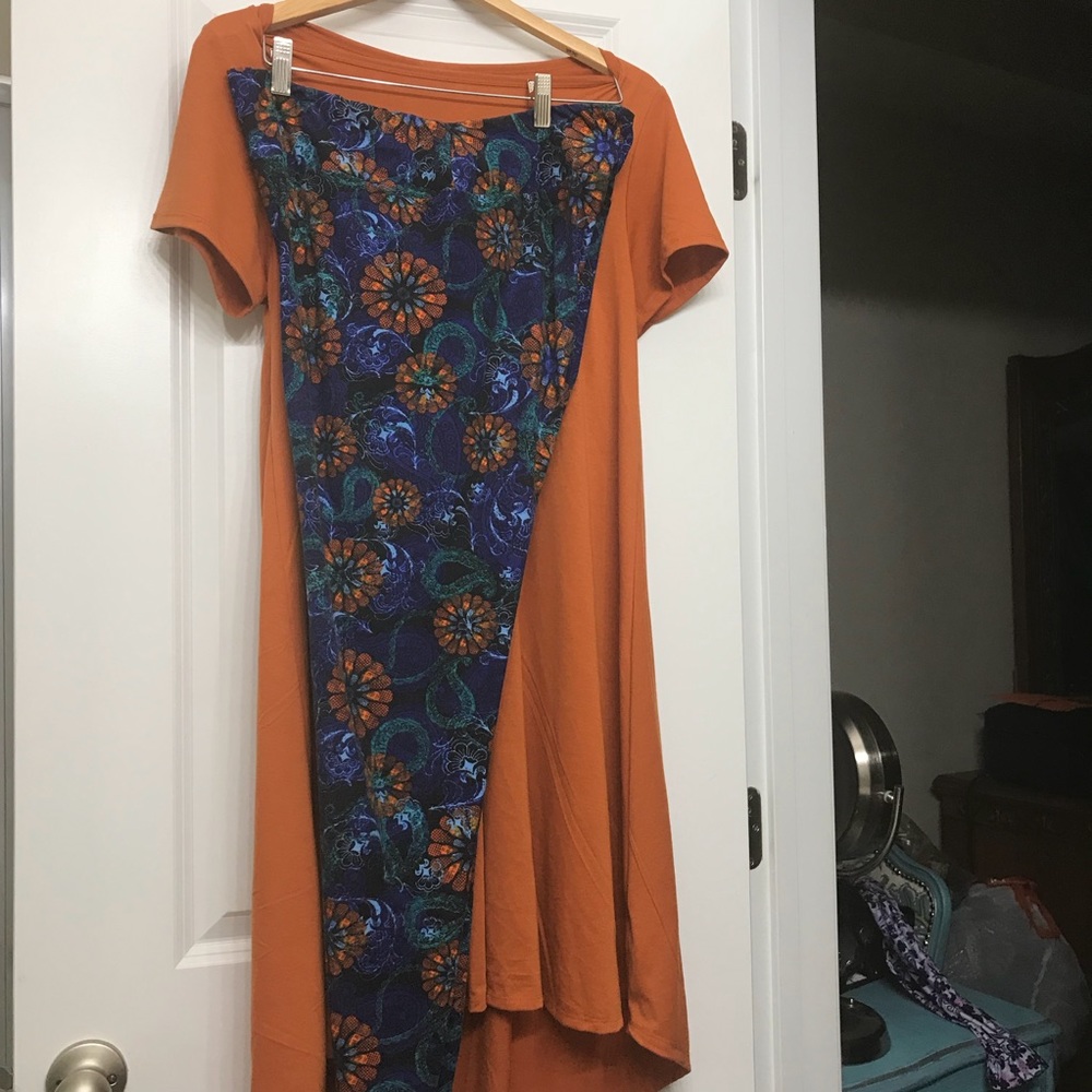 EUC Med Carly & TC leggings